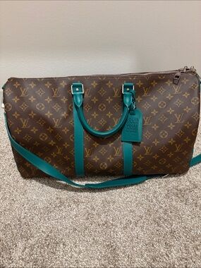 Brown and green bandouliere size 50